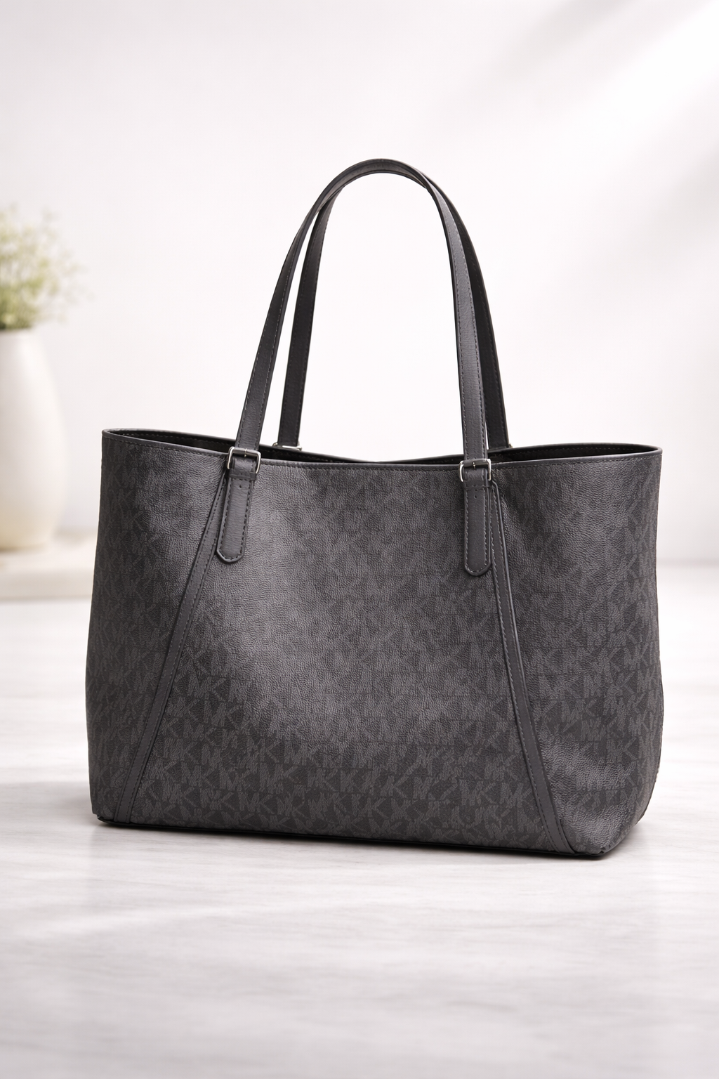 Michael Kors Signature Stripe Tote Bag – Grey