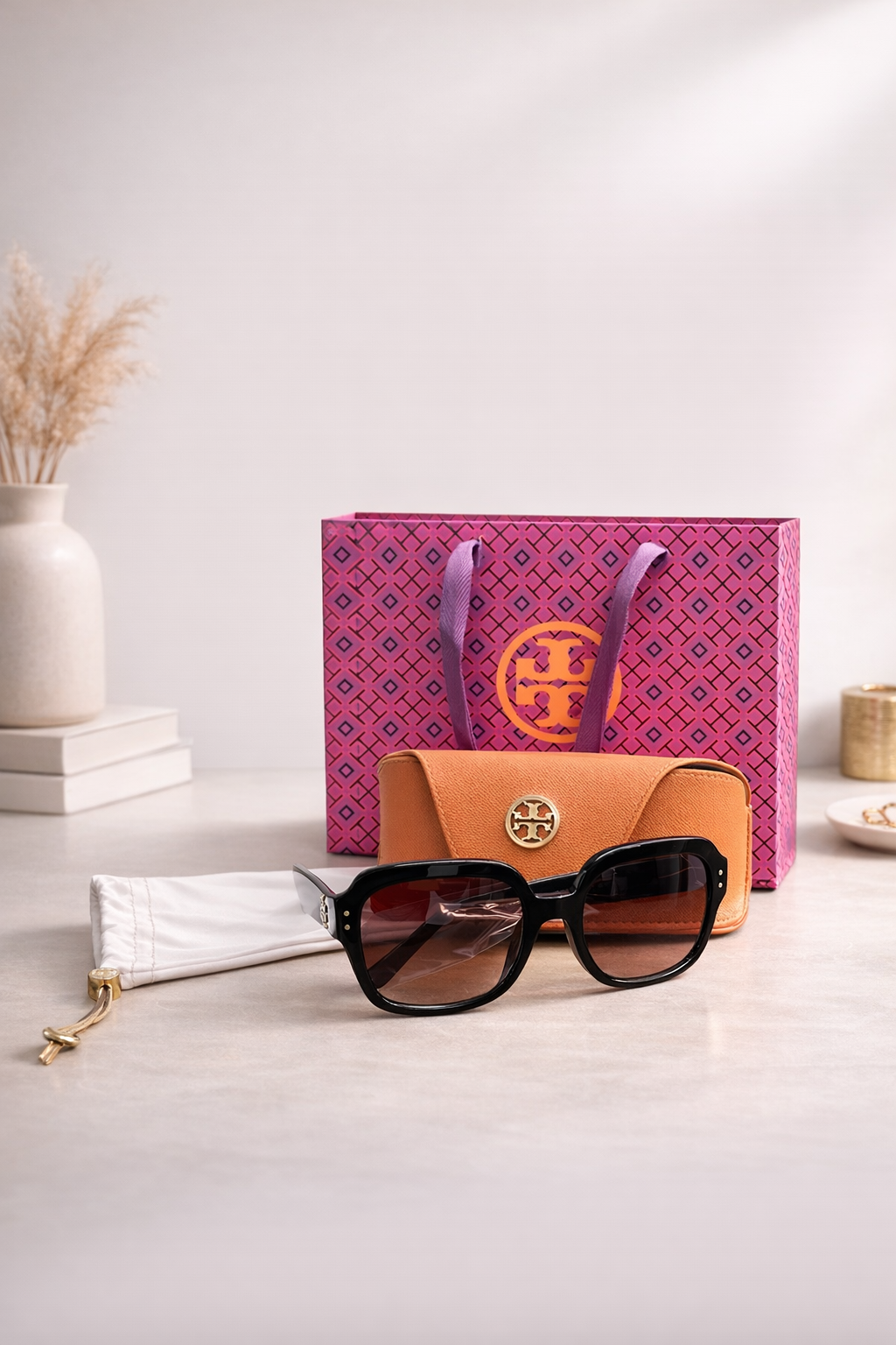 Tory Burch Black Oversized Sunglasses with Protective Case – Women’s Designer UV Shades