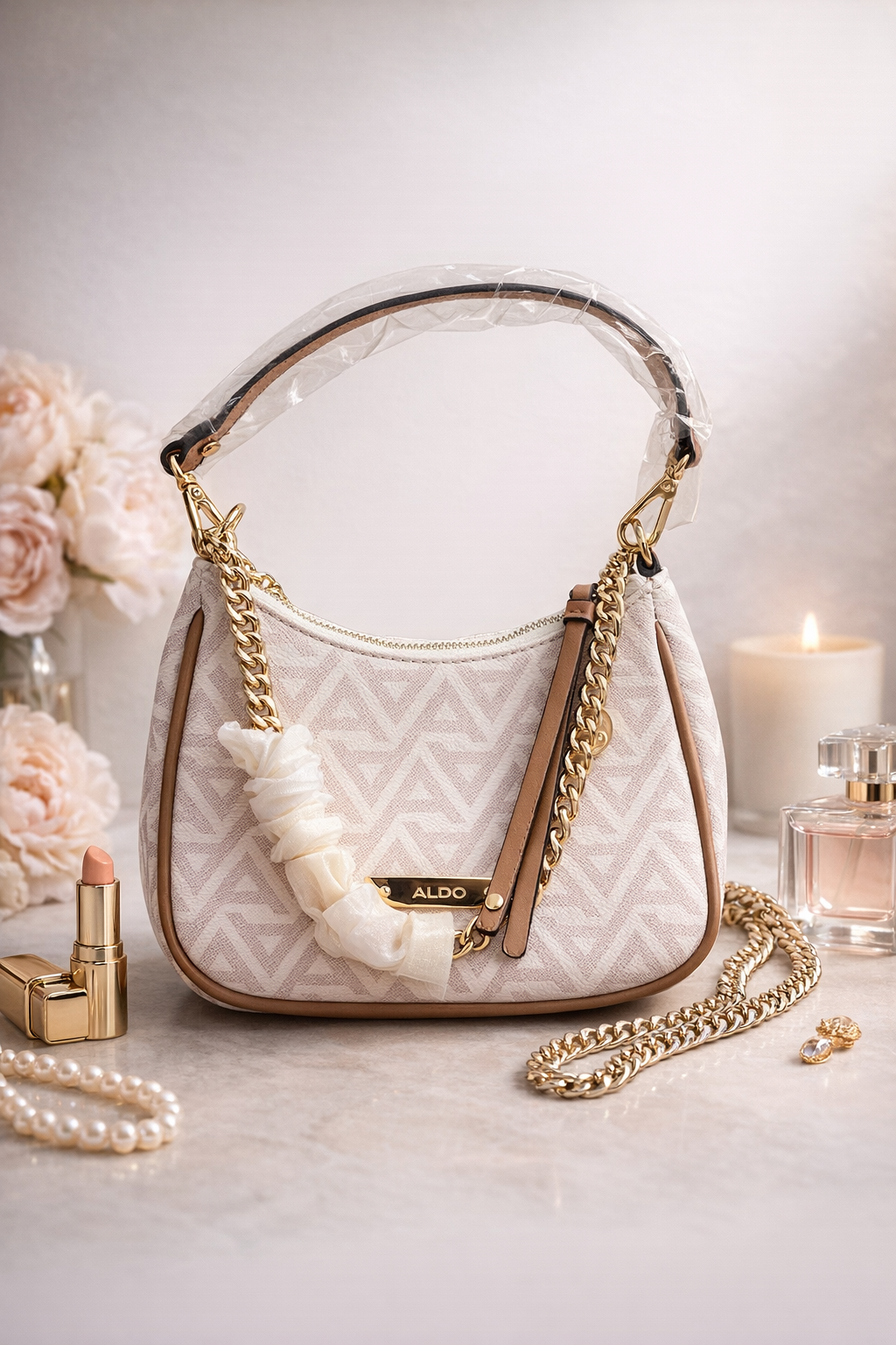 Beige Patterned Shoulder Bag for Women – Chain Handle Handbag with Zip Closure