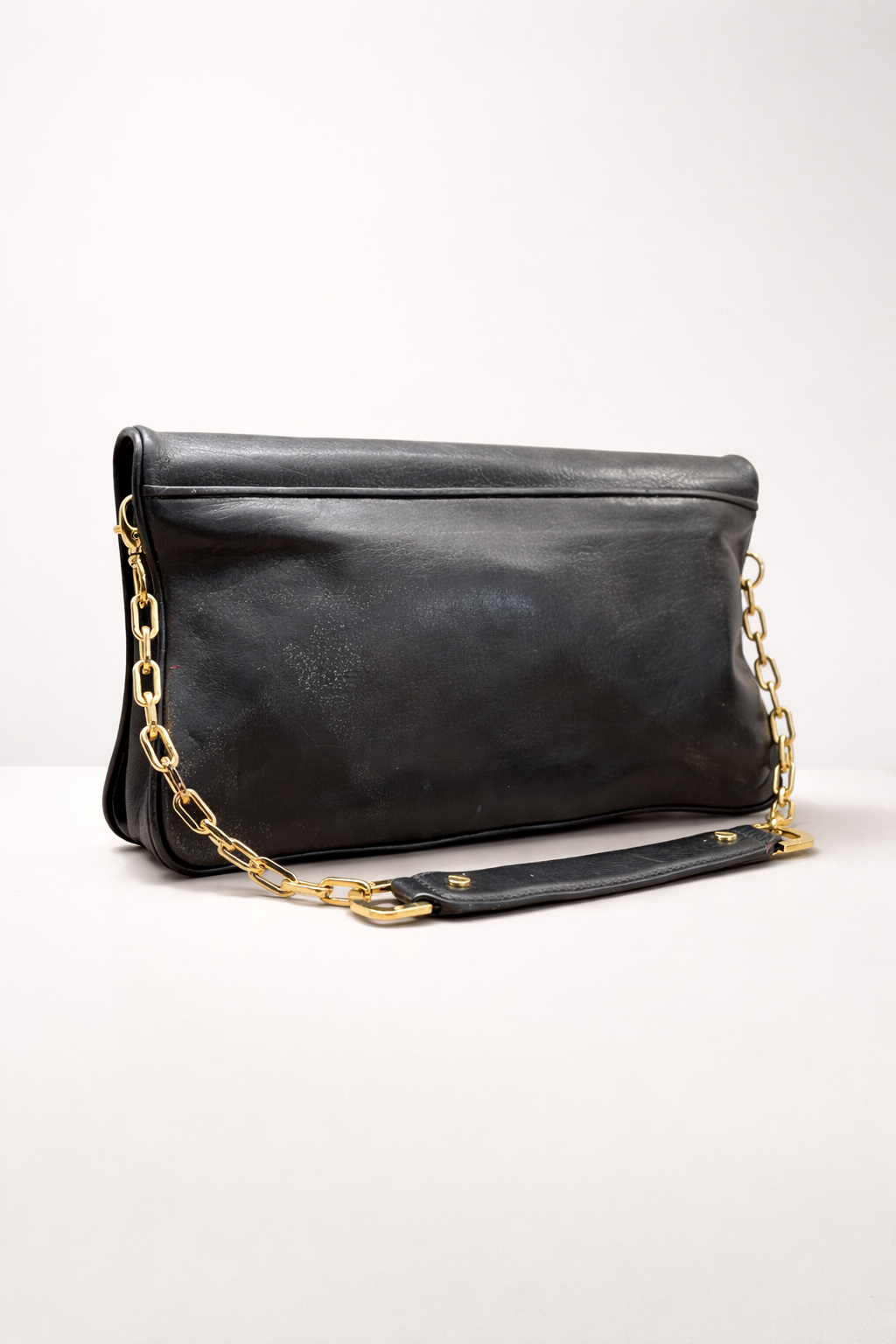 Luxury Black Chain Clutch for Women – Gold Logo Evening Crossbody Bag