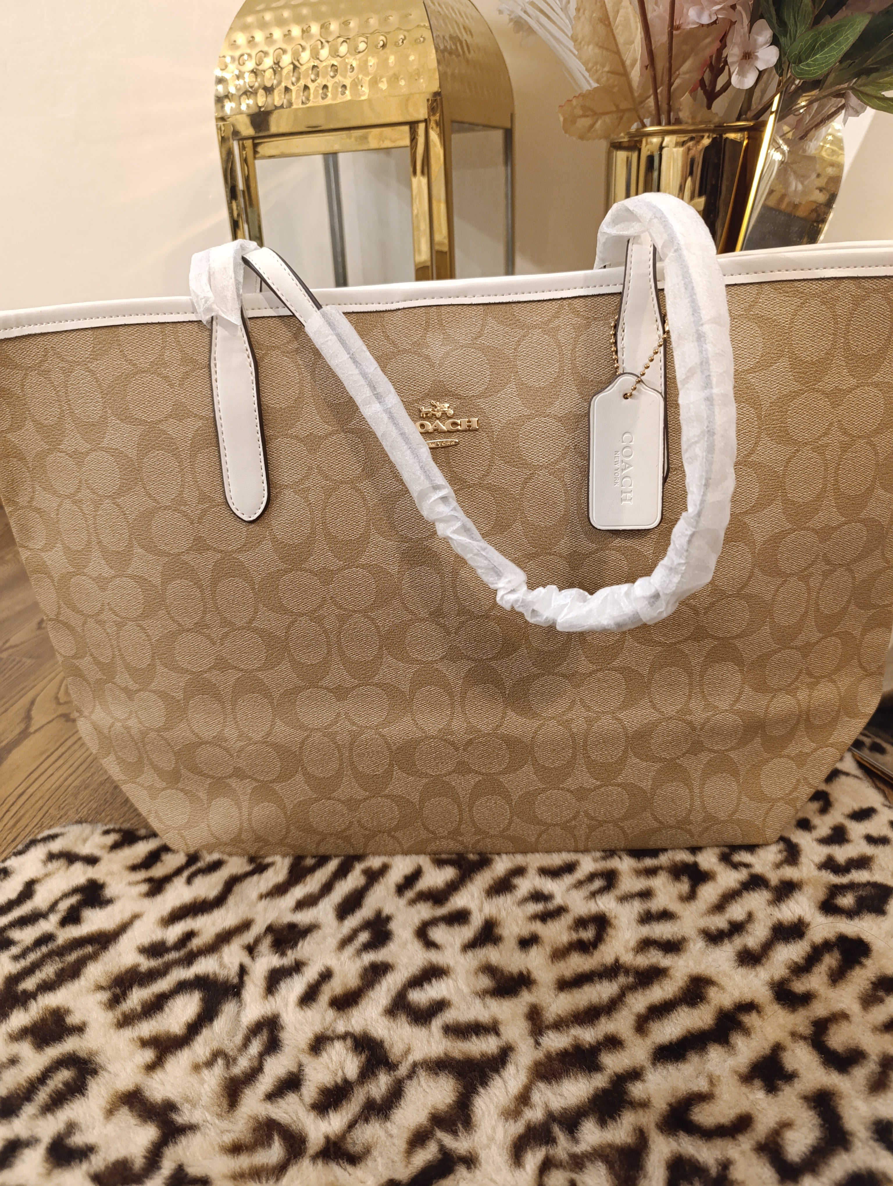 Coach signature tote